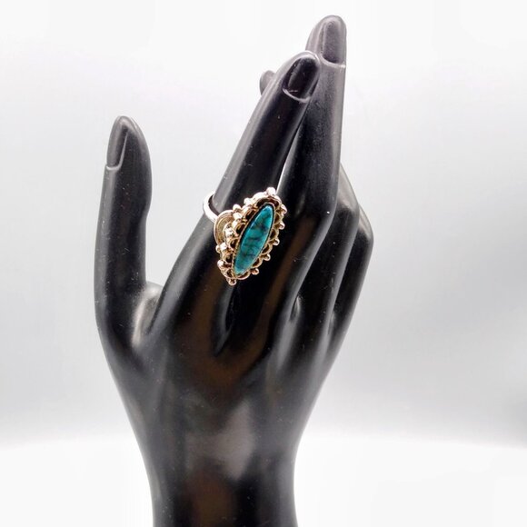 Retro Turquoise Look Statement Ring, Adjustable Silver Tone with Plastic Faux - Picture 3 of 7